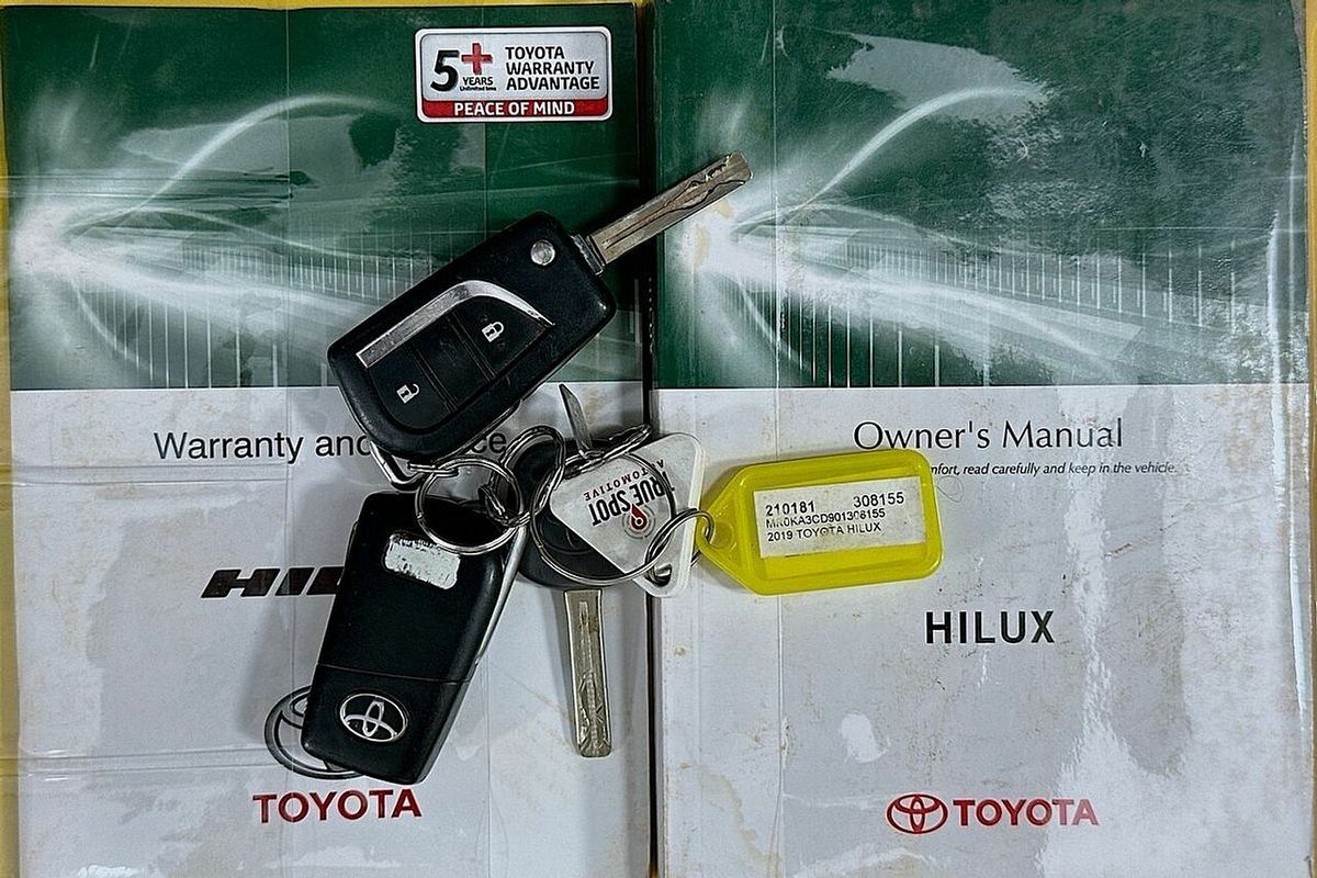 2019 Toyota Hilux SR (4x4) GUN126R MY19 4X4