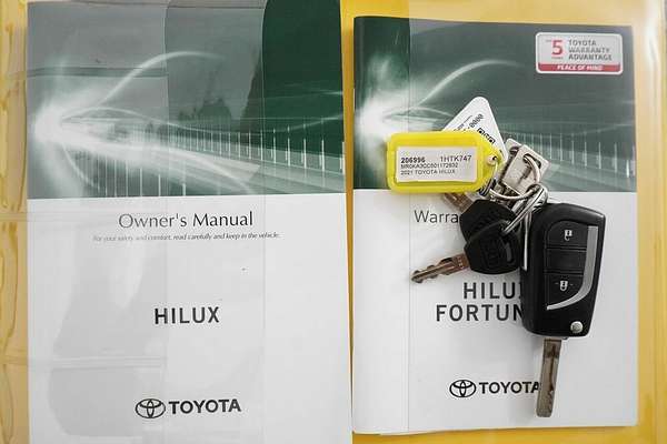 2021 Toyota Hilux SR (4x4) GUN126R Facelift 4X4