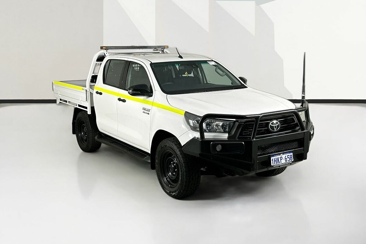 2021 Toyota Hilux SR (4x4) GUN126R Facelift 4X4