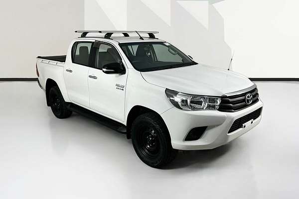 2017 Toyota Hilux SR (4x4) GUN126R MY17 4X4