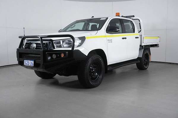 2020 Toyota Hilux SR (4x4) GUN126R Facelift 4X4