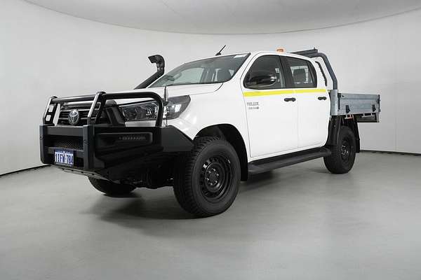2021 Toyota Hilux SR (4x4) GUN126R 4X4