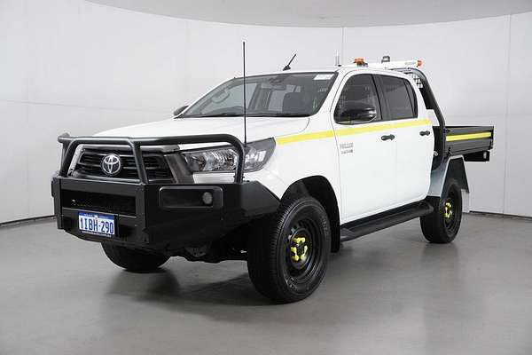 2020 Toyota Hilux SR (4x4) GUN126R Facelift 4X4