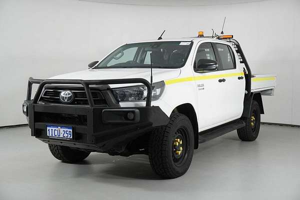 2021 Toyota Hilux SR (4x4) GUN126R Facelift 4X4