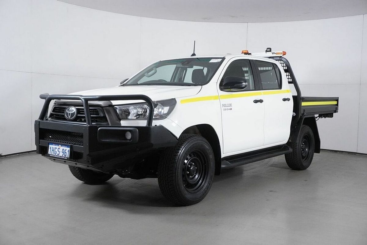 2021 Toyota Hilux SR (4x4) GUN126R Facelift 4X4