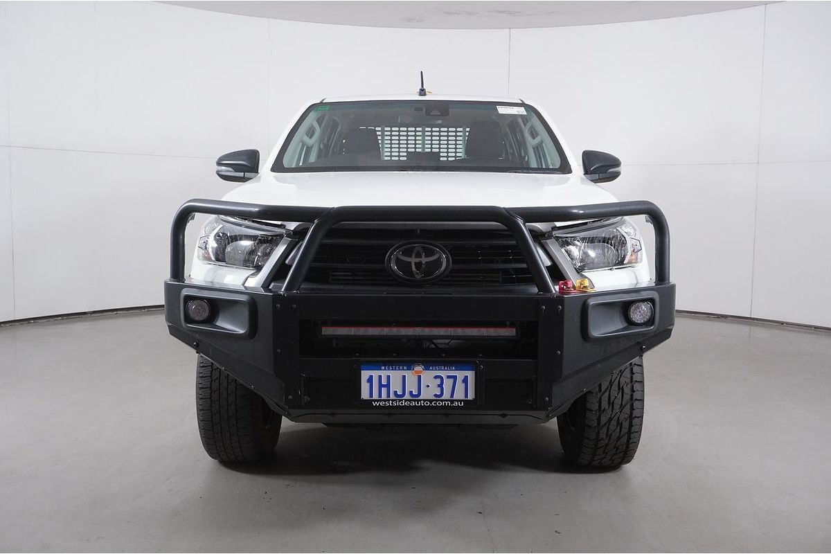 2021 Toyota Hilux SR (4x4) GUN126R Facelift 4X4