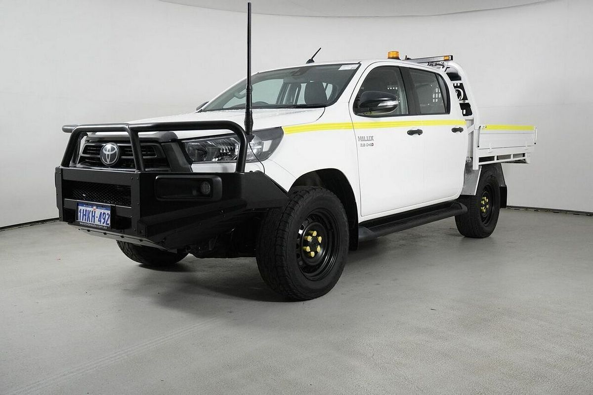 2021 Toyota Hilux SR (4x4) GUN126R Facelift 4X4