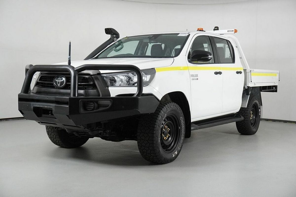 2021 Toyota Hilux SR (4x4) GUN126R Facelift 4X4