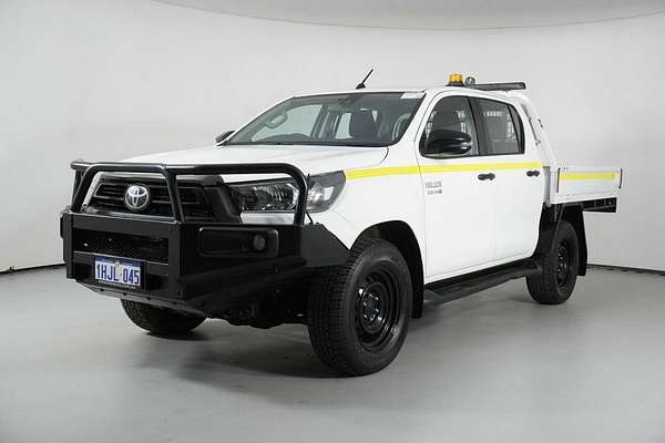2021 Toyota Hilux SR (4x4) GUN126R Facelift 4X4