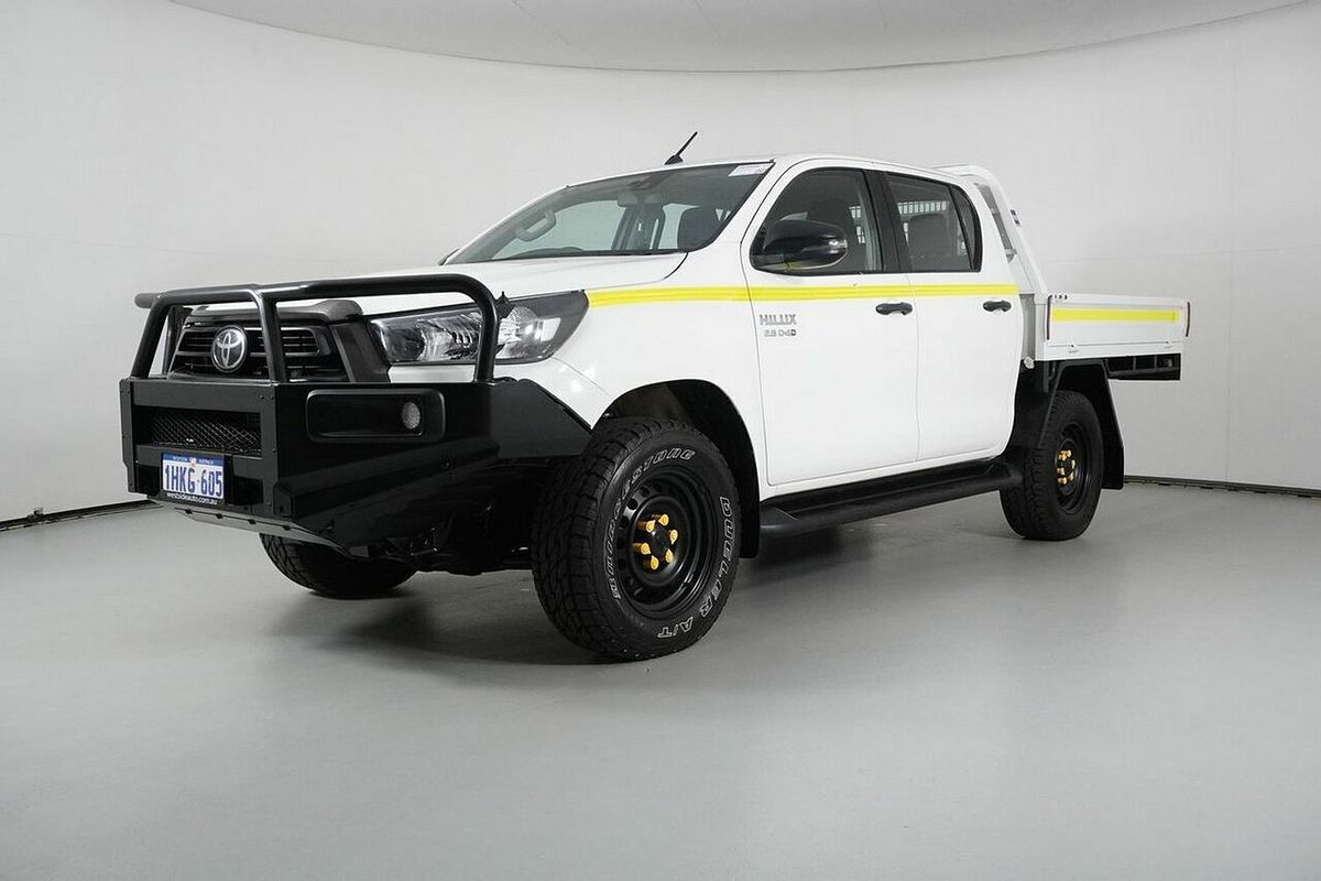 2021 Toyota Hilux SR (4x4) GUN126R Facelift 4X4