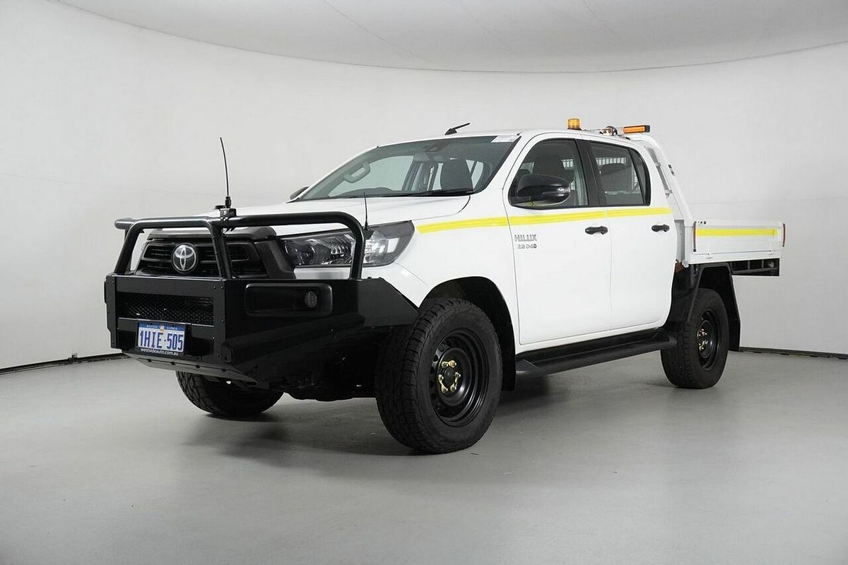 2020 Toyota Hilux SR (4x4) GUN126R Facelift 4X4