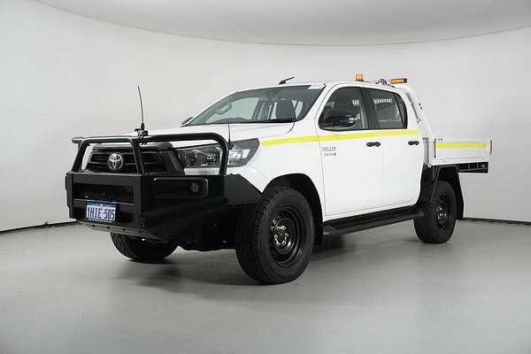 2020 Toyota Hilux SR (4x4) GUN126R Facelift 4X4