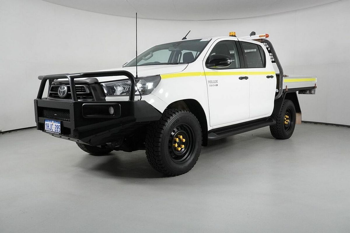 2020 Toyota Hilux SR (4x4) GUN126R Facelift 4X4