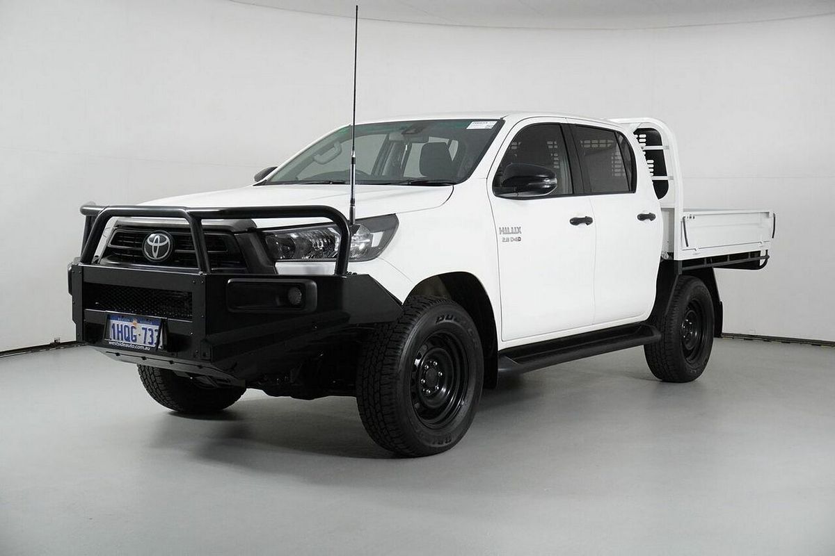 2022 Toyota Hilux SR (4x4) Steel Wheels GUN126R 4X4