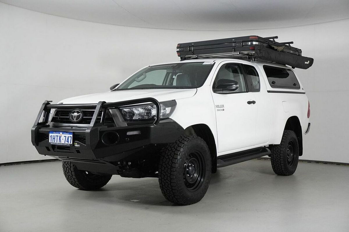2021 Toyota Hilux SR (4x4) GUN126R Facelift 4X4