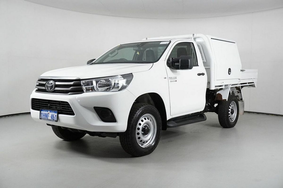 2021 Toyota Hilux SR (4x4) GUN126R Facelift 4X4