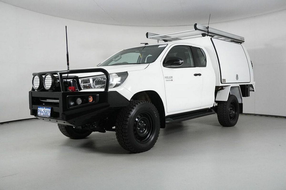 2019 Toyota Hilux SR (4x4) GUN126R MY19 4X4