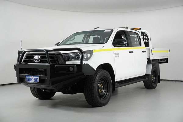 2020 Toyota Hilux SR (4x4) GUN126R Facelift 4X4