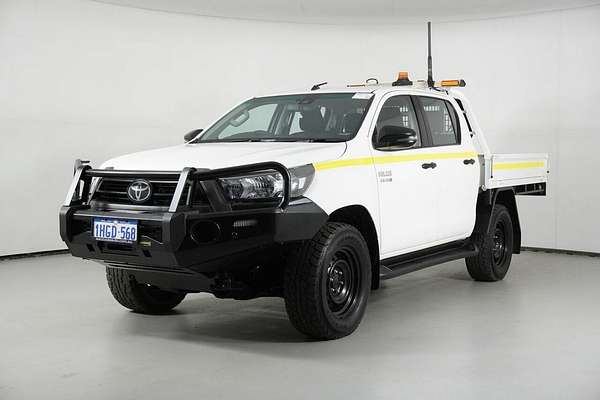 2021 Toyota Hilux SR (4x4) GUN126R Facelift 4X4