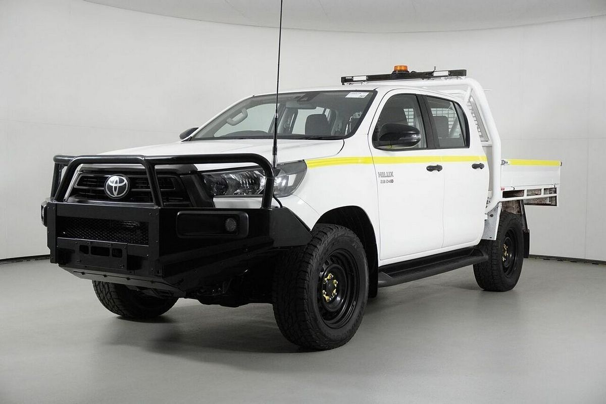 2021 Toyota Hilux SR (4x4) GUN126R Facelift 4X4