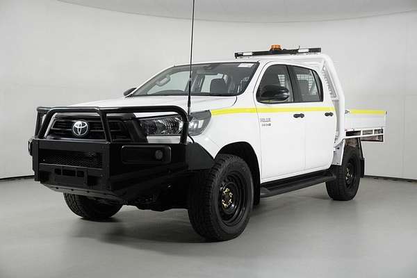 2021 Toyota Hilux SR (4x4) GUN126R Facelift 4X4