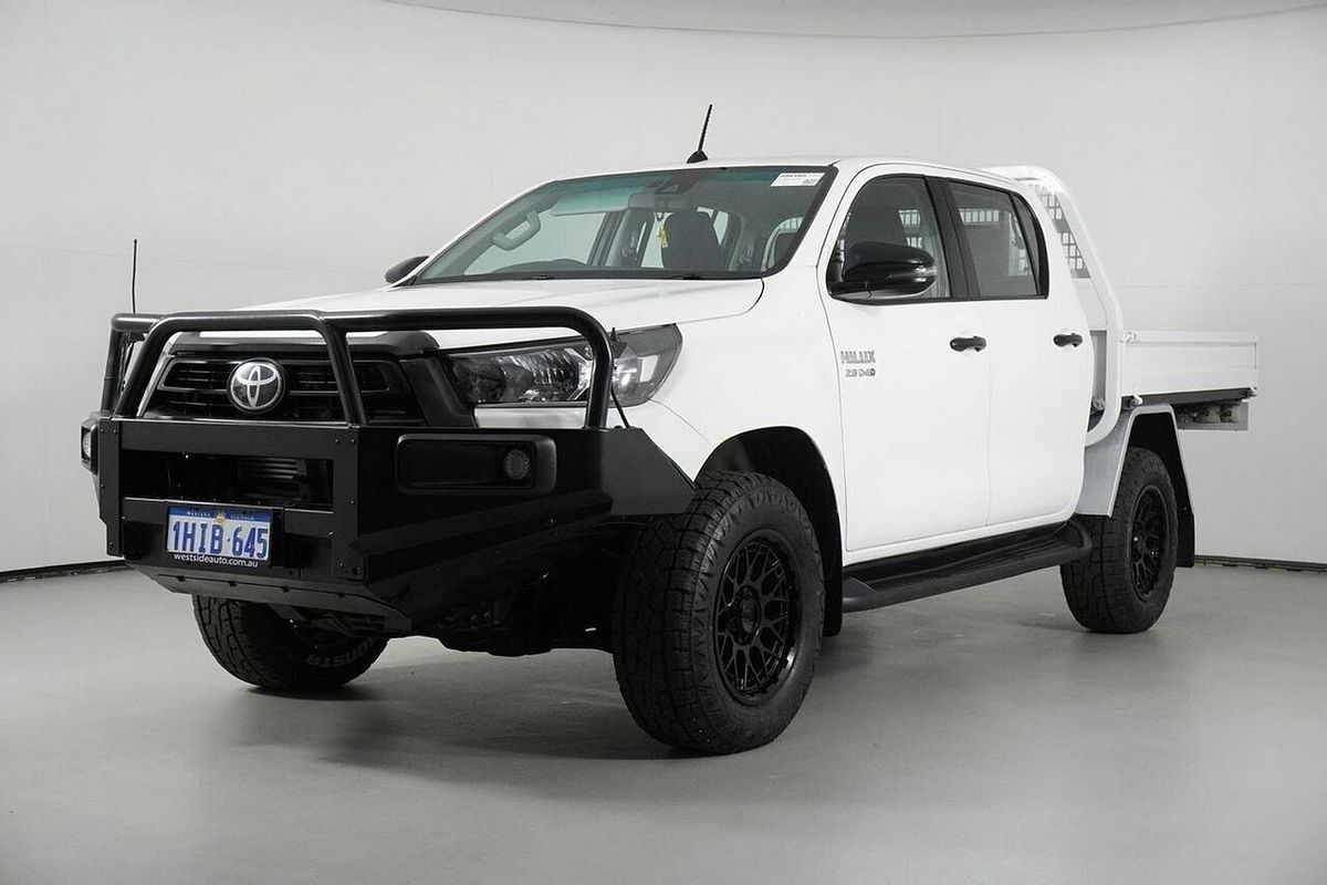 2021 Toyota Hilux SR (4x4) GUN126R Facelift 4X4