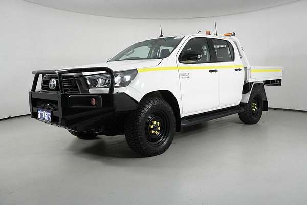 2021 Toyota Hilux SR (4x4) GUN126R Facelift 4X4