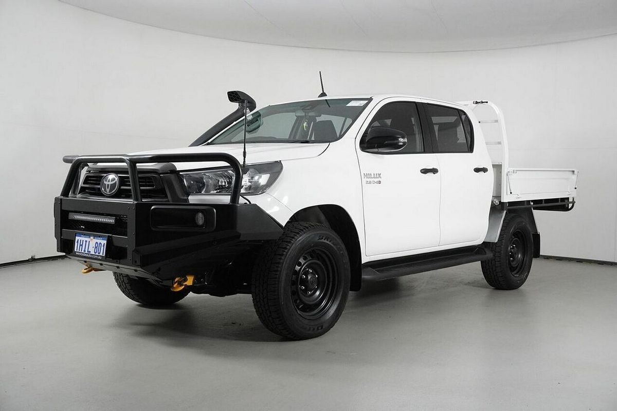 2021 Toyota Hilux SR (4x4) GUN126R Facelift 4X4