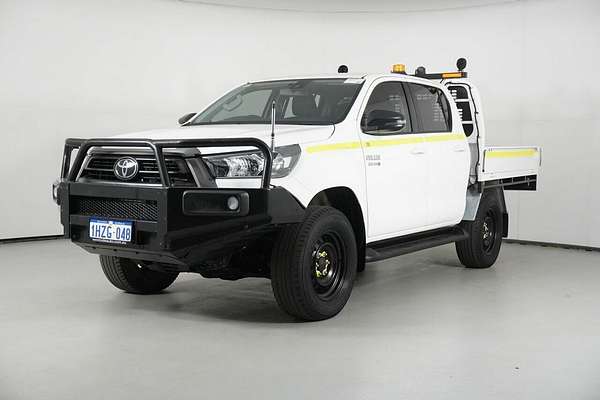 2023 Toyota Hilux SR (4x4) Steel Wheels GUN126R 4X4