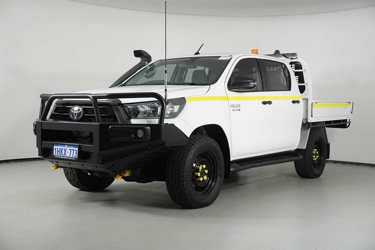 2021 Toyota Hilux SR (4x4) GUN126R Facelift 4X4