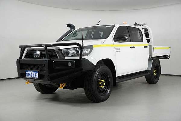 2021 Toyota Hilux SR (4x4) GUN126R Facelift 4X4