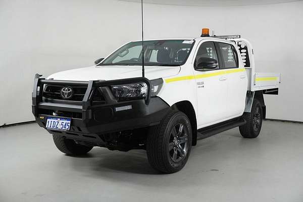 2024 Toyota Hilux SR (4x4) GUN126R 4X4