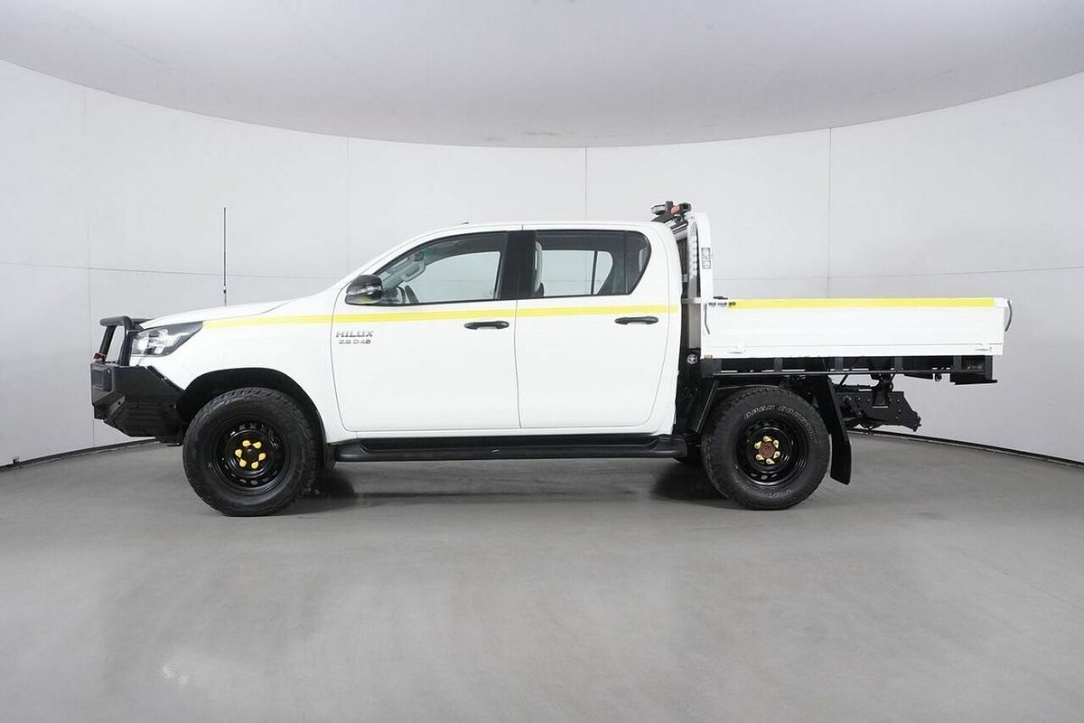 2021 Toyota Hilux SR (4x4) GUN126R Facelift 4X4