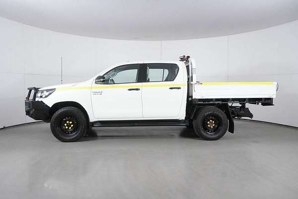 2021 Toyota Hilux SR (4x4) GUN126R Facelift 4X4