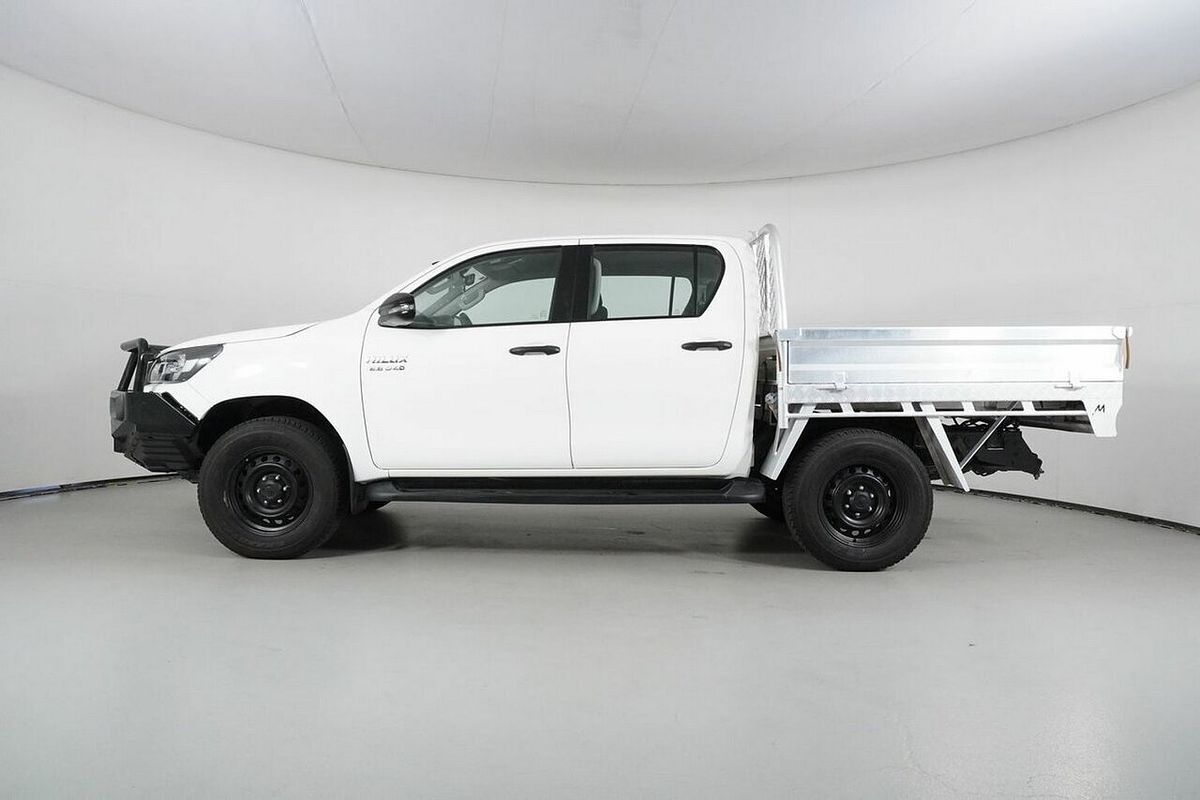 2021 Toyota Hilux SR (4x4) GUN126R Facelift 4X4