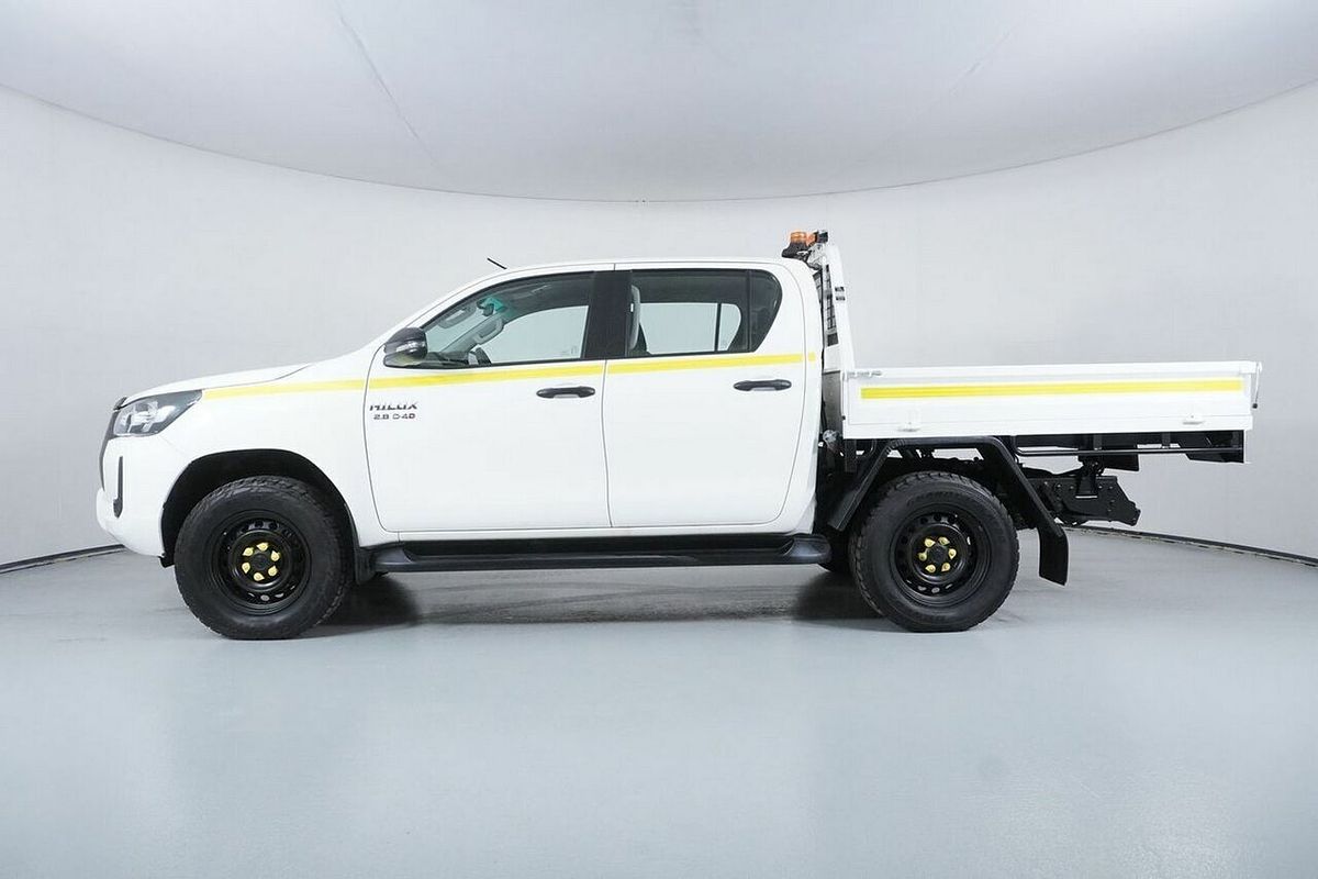 2021 Toyota Hilux SR (4x4) GUN126R Facelift 4X4