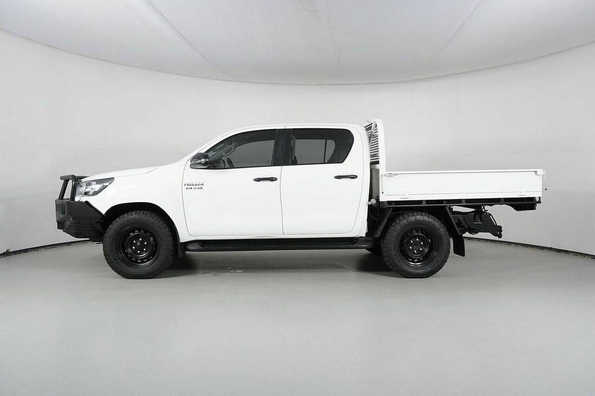 2022 Toyota Hilux SR (4x4) GUN126R 4X4