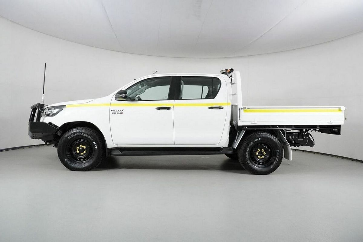 2021 Toyota Hilux SR (4x4) GUN126R Facelift 4X4