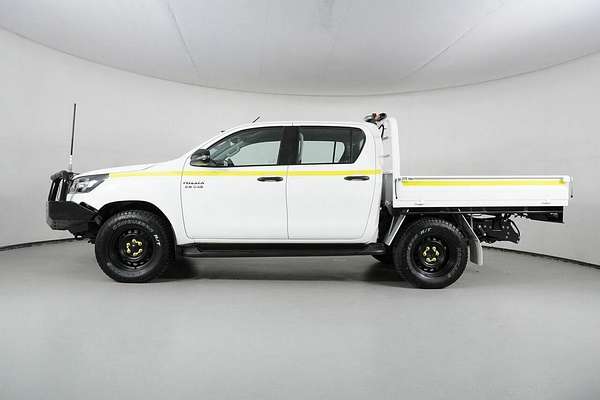 2021 Toyota Hilux SR (4x4) GUN126R Facelift 4X4