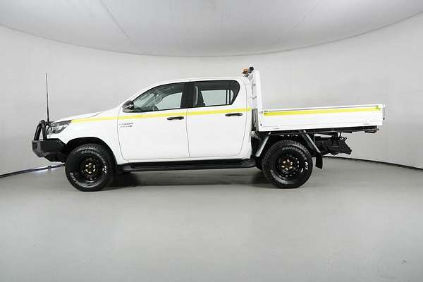 2022 Toyota Hilux SR (4x4) Steel Wheels GUN126R 4X4