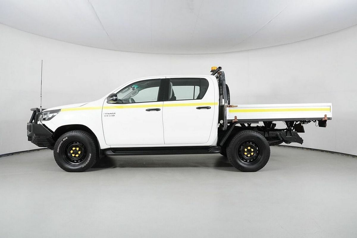 2021 Toyota Hilux SR (4x4) GUN126R Facelift 4X4