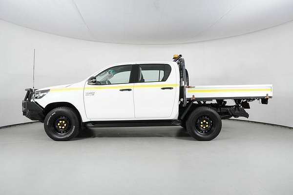 2021 Toyota Hilux SR (4x4) GUN126R Facelift 4X4