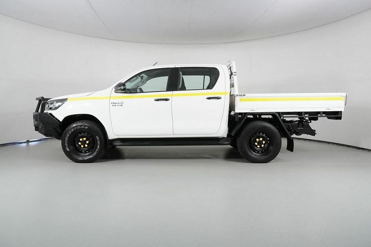 2021 Toyota Hilux SR (4x4) GUN126R Facelift 4X4