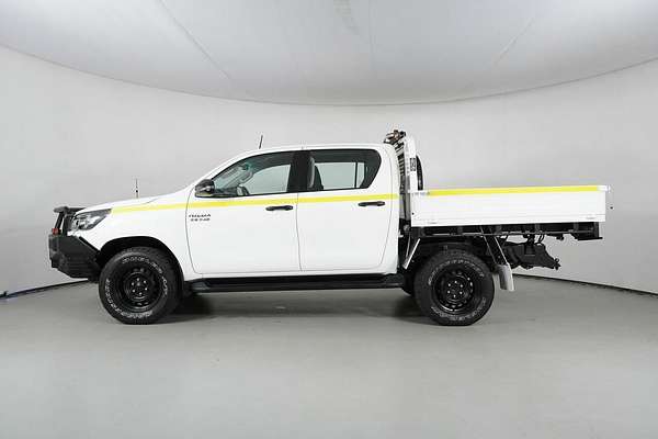 2020 Toyota Hilux SR (4x4) GUN126R Facelift 4X4