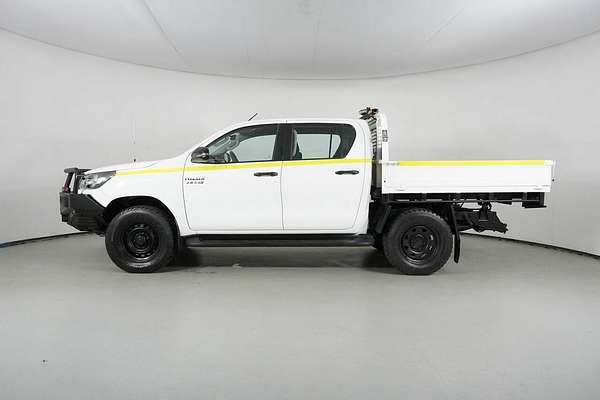 2020 Toyota Hilux SR (4x4) GUN126R Facelift 4X4