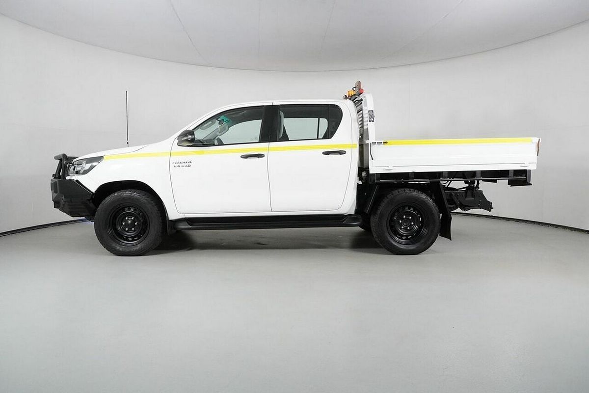 2020 Toyota Hilux SR (4x4) GUN126R Facelift 4X4