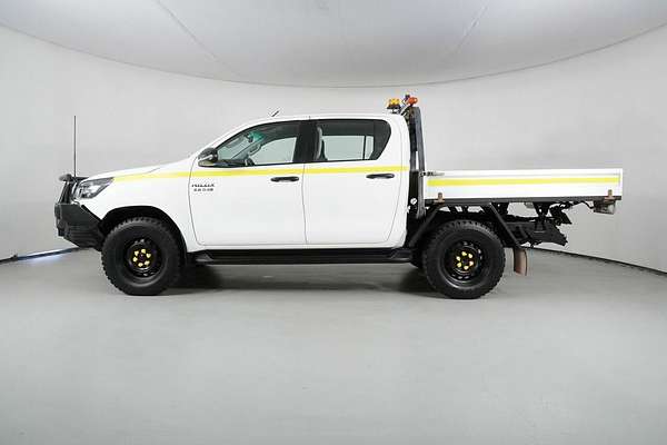 2020 Toyota Hilux SR (4x4) GUN126R Facelift 4X4
