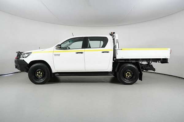 2020 Toyota Hilux SR (4x4) GUN126R Facelift 4X4
