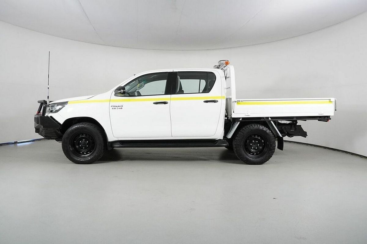 2022 Toyota Hilux SR (4x4) GUN126R 4X4