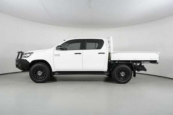 2020 Toyota Hilux SR (4x4) GUN126R Facelift 4X4